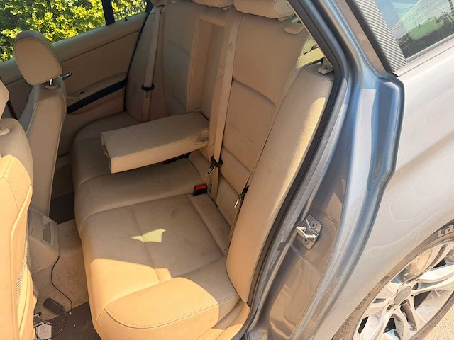 2010 bmw 318d personenauto - afbeelding 10 van  18