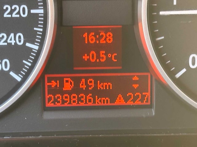 2010 bmw 318d personenauto - afbeelding 7 van  38