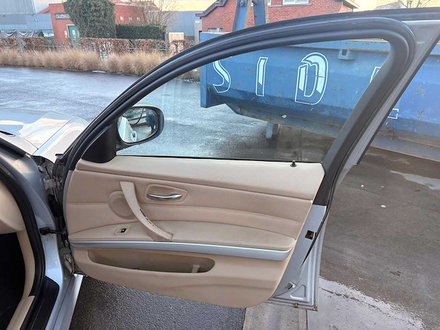 2010 bmw 318d personenauto - afbeelding 18 van  38