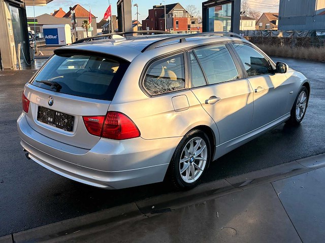2010 bmw 318d personenauto - afbeelding 36 van  38