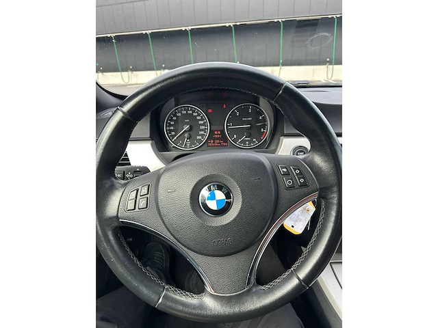 2010 bmw 320d cabrio - afbeelding 28 van  59