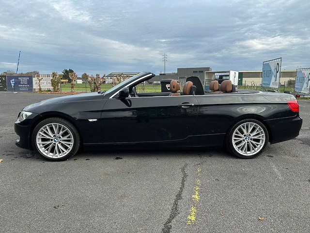 2010 bmw 320d cabrio - afbeelding 57 van  59