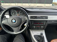 2010 bmw 320d cabrio - afbeelding 31 van  59