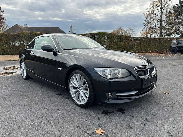 2010 bmw 320d cabrio - afbeelding 23 van  59