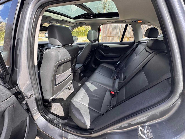 2010 bmw x1 - afbeelding 13 van  26