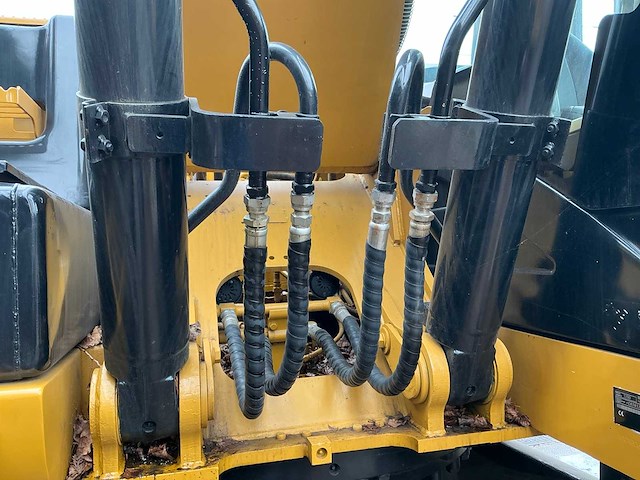 2010 caterpillar 320d rupsgraafmachine - afbeelding 21 van  25