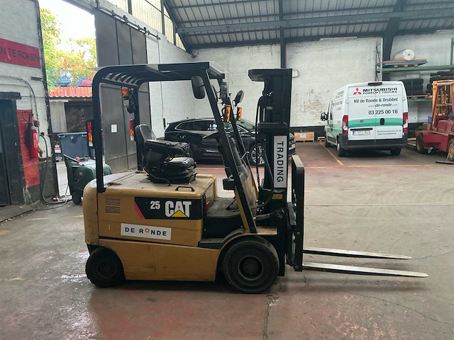 2010 caterpillar ep25kpac vorkheftruck - afbeelding 11 van  14