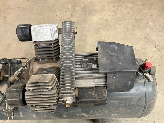 2010 contimac cm 401/10/100 w luchtcompressor - afbeelding 5 van  9