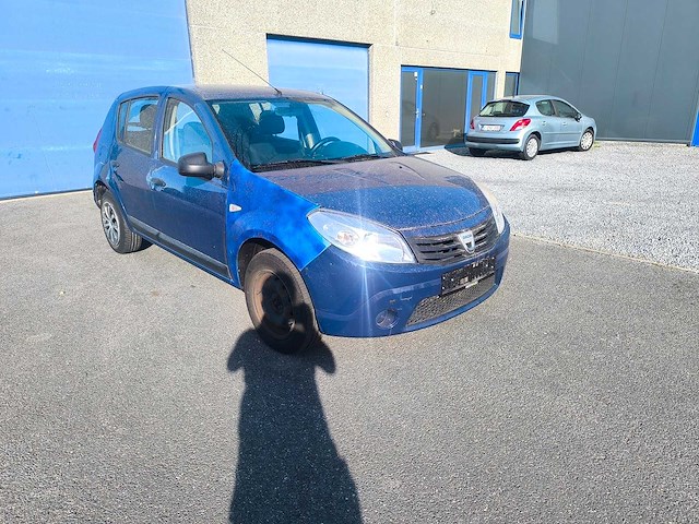 2010 | dacia | sandero 1.4 mpi | benzine - afbeelding 23 van  25