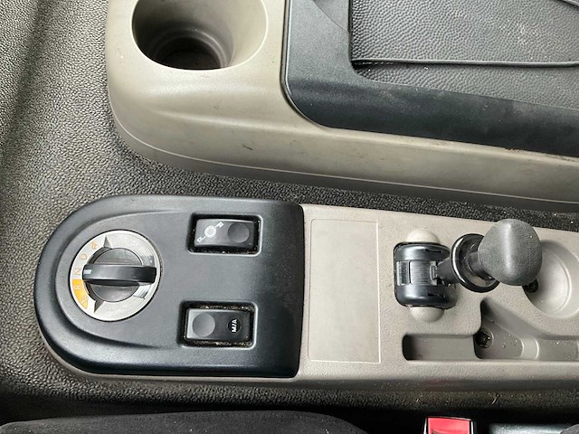 2010 daf lf 55.250 - hydraulische laadklep - 183000km - afbeelding 29 van  51