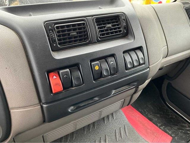 2010 daf lf220 bakwagen - afbeelding 21 van  44