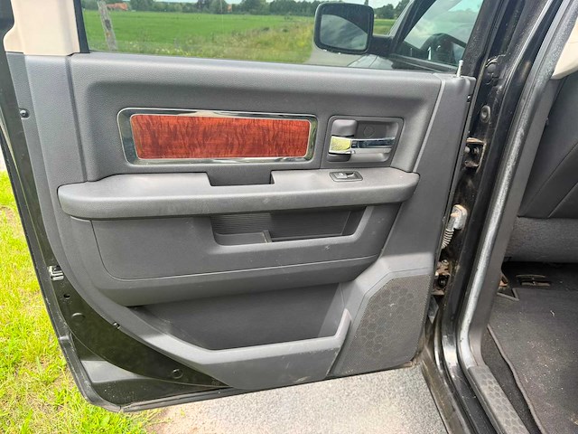 2010 dodge ram lichte vrachtwagen - afbeelding 4 van  24
