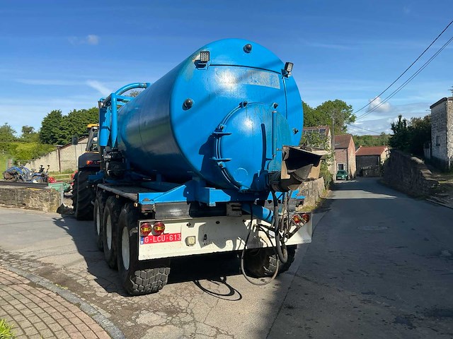2010 druelle c93a33 3-assige mesttankoplegger - afbeelding 1 van  1