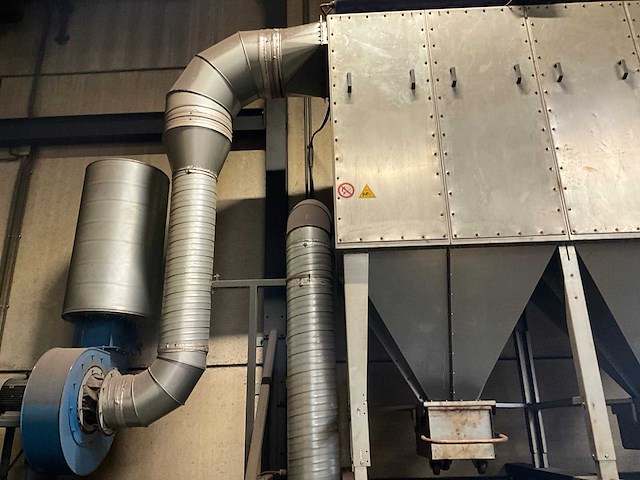 2010 esab combirex dx 4000 plasmasnijtafel + autogeen snijden - afbeelding 2 van  37