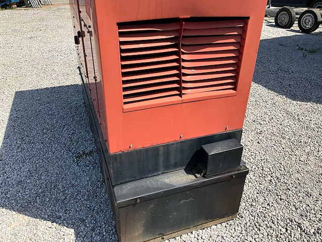 2010 europower eps20tde stroomgenerator - 20kva - diesel - afbeelding 9 van  13