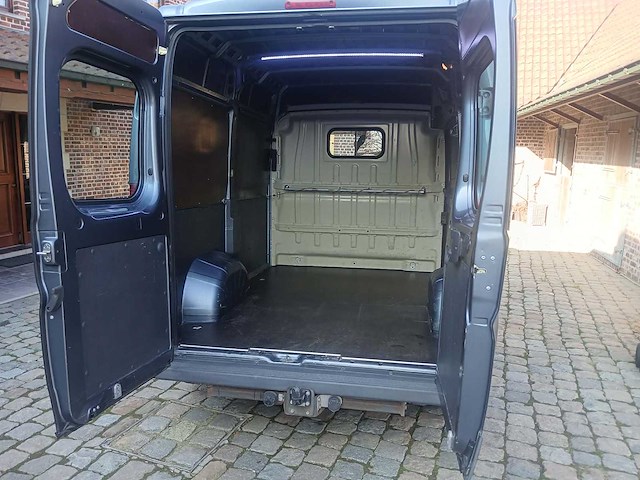 2010 fiat -ducato 250 lichte vrachtwagen / camionnette - afbeelding 9 van  34
