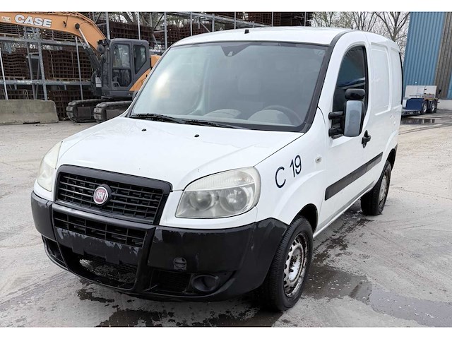 2010 fiat doblo cargo personenauto - afbeelding 1 van  9
