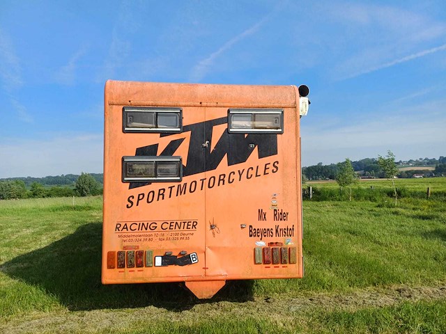2010 ford cargo gestript (geen motor!) - afbeelding 12 van  17