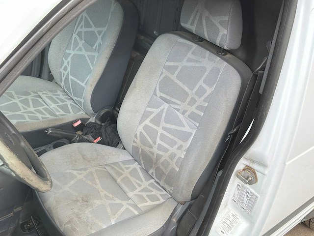 2010 ford connect lichte vrachtwagen - afbeelding 11 van  33