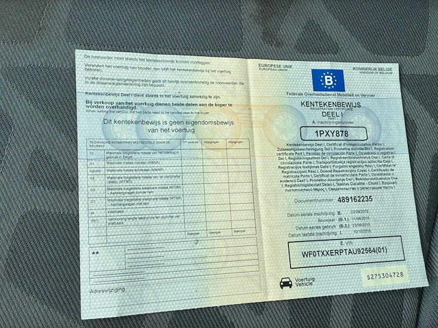 2010 ford connect lichte vrachtwagen - afbeelding 18 van  33