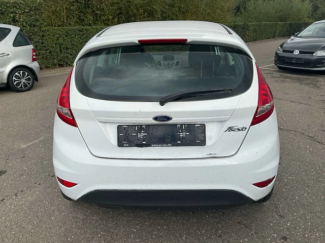 2010 ford fiesta hatchback personenauto - afbeelding 18 van  23