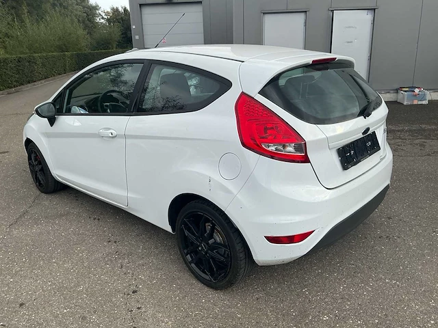 2010 ford fiesta hatchback personenauto - afbeelding 22 van  23