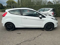2010 ford fiesta hatchback personenauto - afbeelding 17 van  23