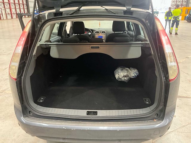 2010 ford focus personenauto - afbeelding 11 van  26