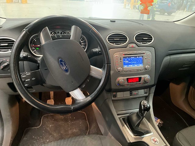 2010 ford focus personenauto - afbeelding 3 van  26