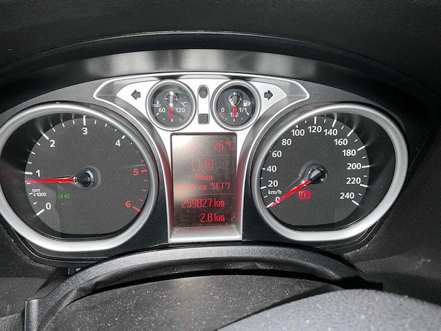 2010 ford focus personenauto - afbeelding 7 van  26