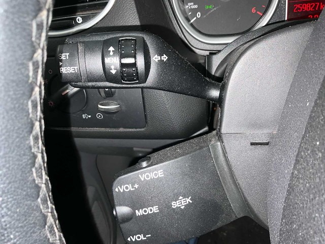 2010 ford focus personenauto - afbeelding 8 van  26
