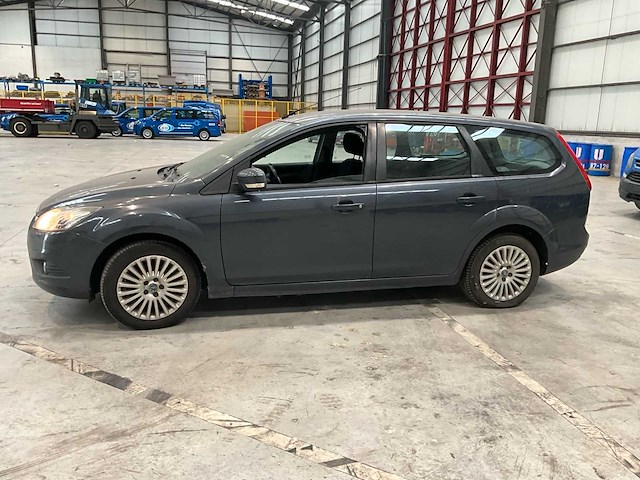 2010 ford focus personenauto - afbeelding 12 van  26