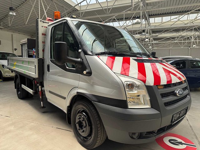 2010 ford transit benzine / cng - kraan + steunpoten - afbeelding 15 van  16