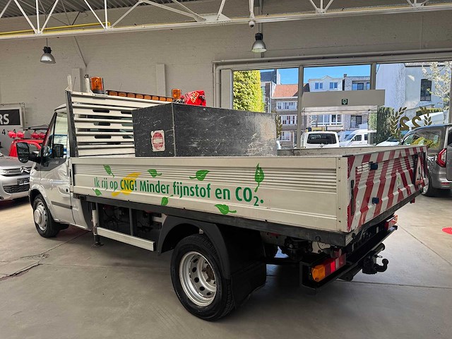 2010 ford transit benzine / cng - kraan + steunpoten - afbeelding 18 van  19