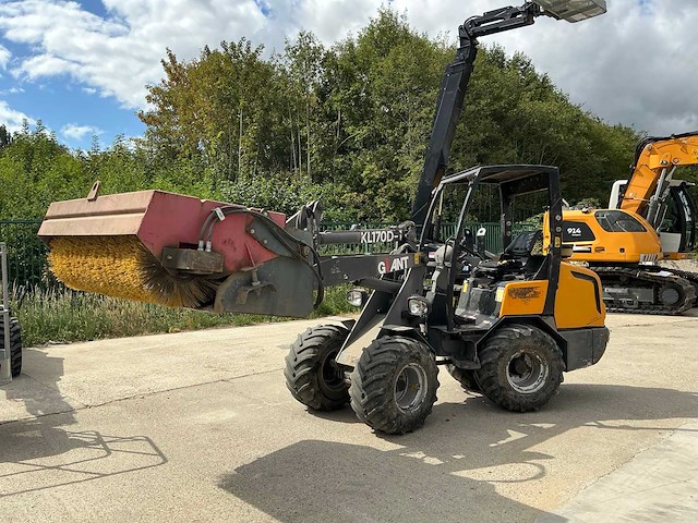 2010 giant v452t shovel - afbeelding 9 van  15