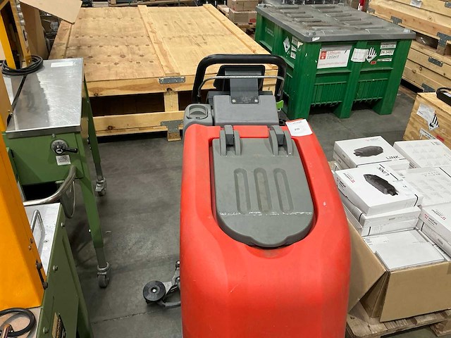 2010 hako hakomatic b30 vloerreiniger - afbeelding 3 van  10