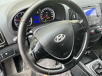 2010 hyundai i30 personenauto - afbeelding 5 van  18