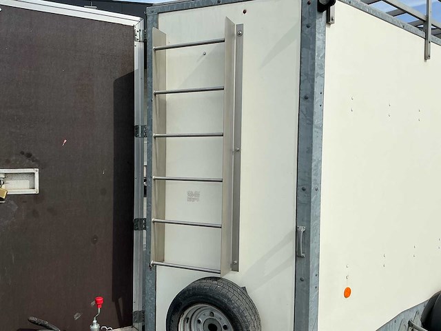 2010 ifor williams bv126g gesloten dubbelasser geremd aanhangwagen - afbeelding 29 van  36