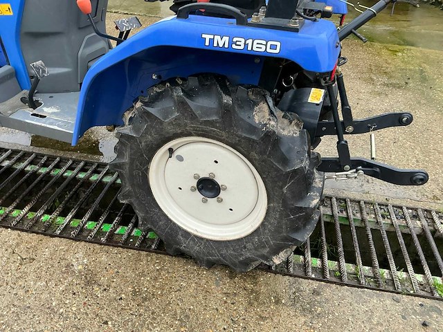 2010 iseki tm3160 minitractor - afbeelding 19 van  19