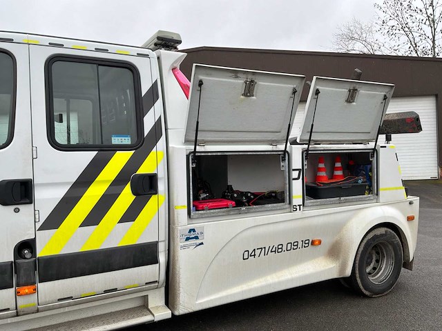 2010 iveco dagelijkse takelwagen - afbeelding 17 van  50