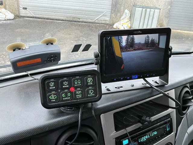 2010 iveco dagelijkse takelwagen - afbeelding 23 van  50