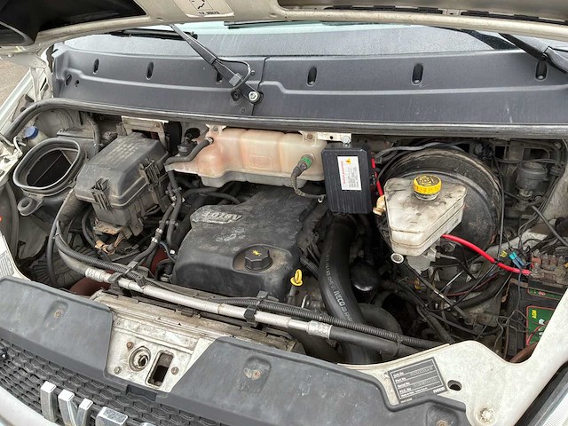 2010 iveco dagelijkse takelwagen - afbeelding 27 van  50