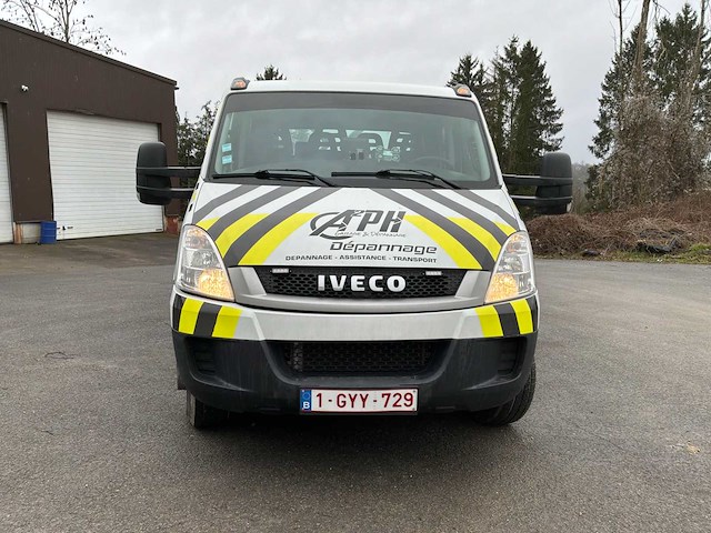 2010 iveco dagelijkse takelwagen - afbeelding 45 van  50