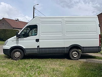 2010 iveco daily - trekhaak - afbeelding 1 van  10