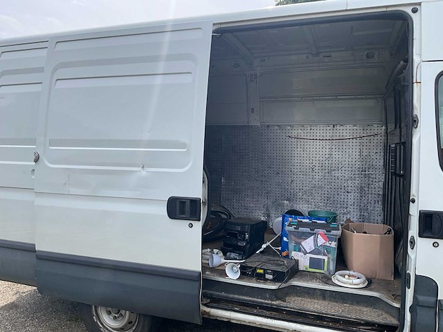 2010 iveco daily - trekhaak - afbeelding 29 van  59