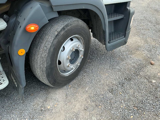 2010 iveco ml 130e 25d vrachtwagen met ang containerhaaksysteem en laadbak - afbeelding 23 van  32