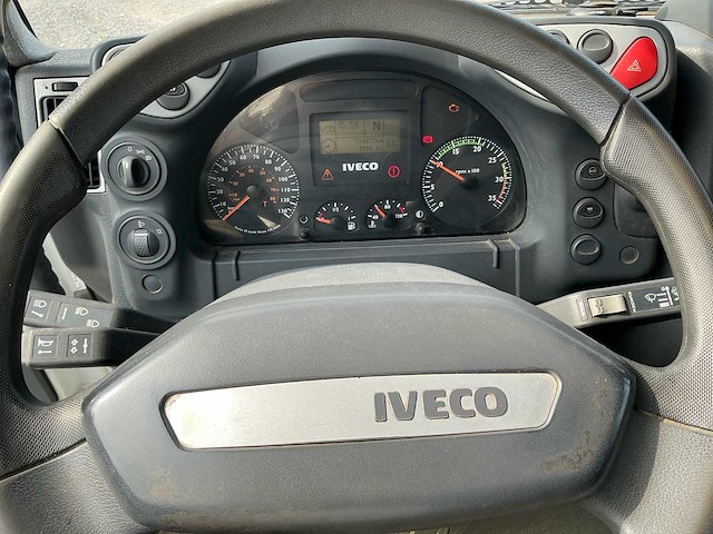 2010 iveco ml 130e 25d vrachtwagen met ang containerhaaksysteem en laadbak - afbeelding 2 van  41