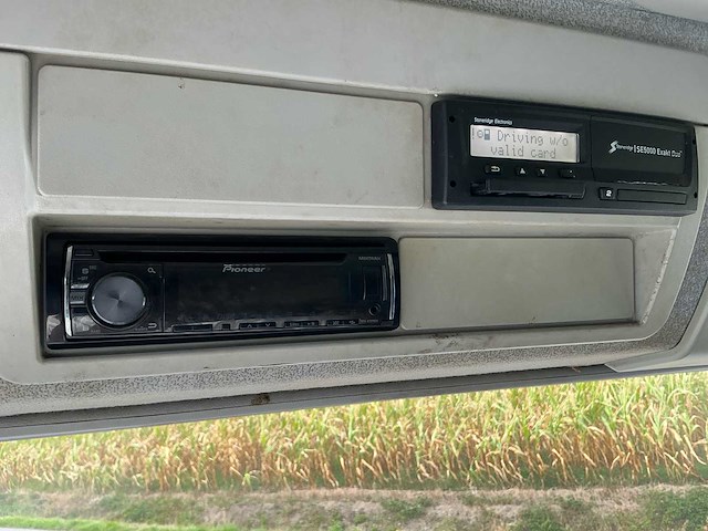 2010 iveco ml 130e 25d vrachtwagen met ang containerhaaksysteem en laadbak - afbeelding 8 van  41