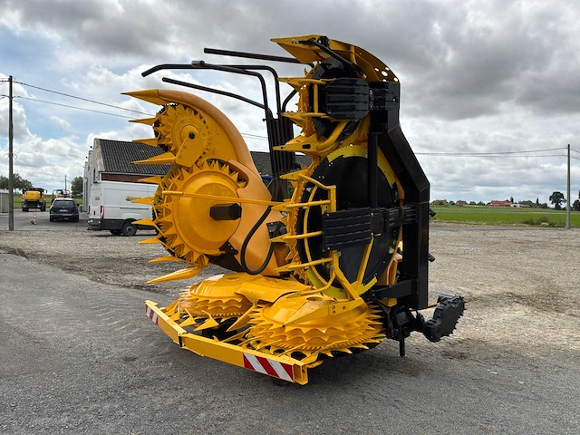 2010 kemper - new holland fi480 mais coupe voor veldhakselaar - afbeelding 1 van  11