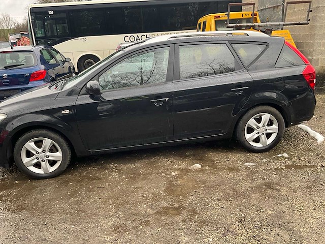 2010 kia ceed personenauto - afbeelding 12 van  18